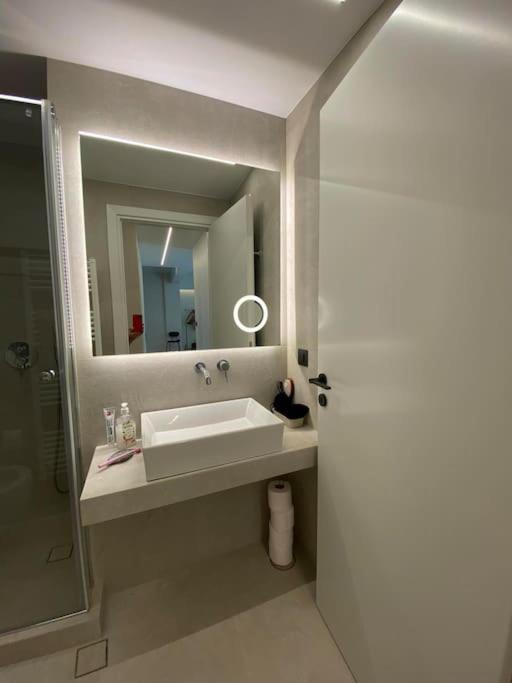 Sapfo Luxury Apartment 1 In Athena Bagian luar foto