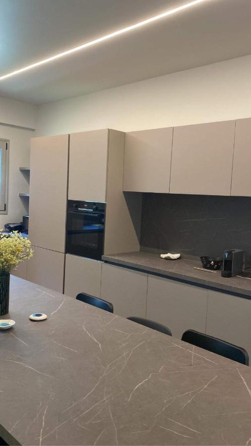 Sapfo Luxury Apartment 1 In Athena Bagian luar foto
