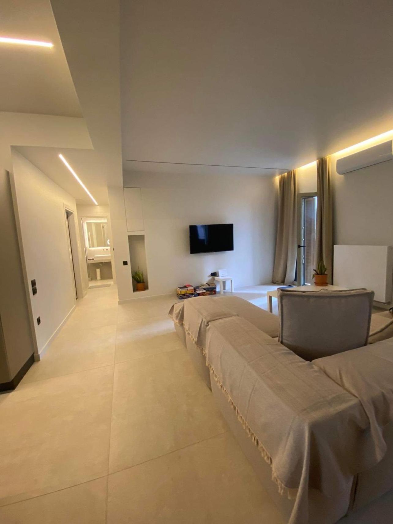 Sapfo Luxury Apartment 1 In Athena Bagian luar foto