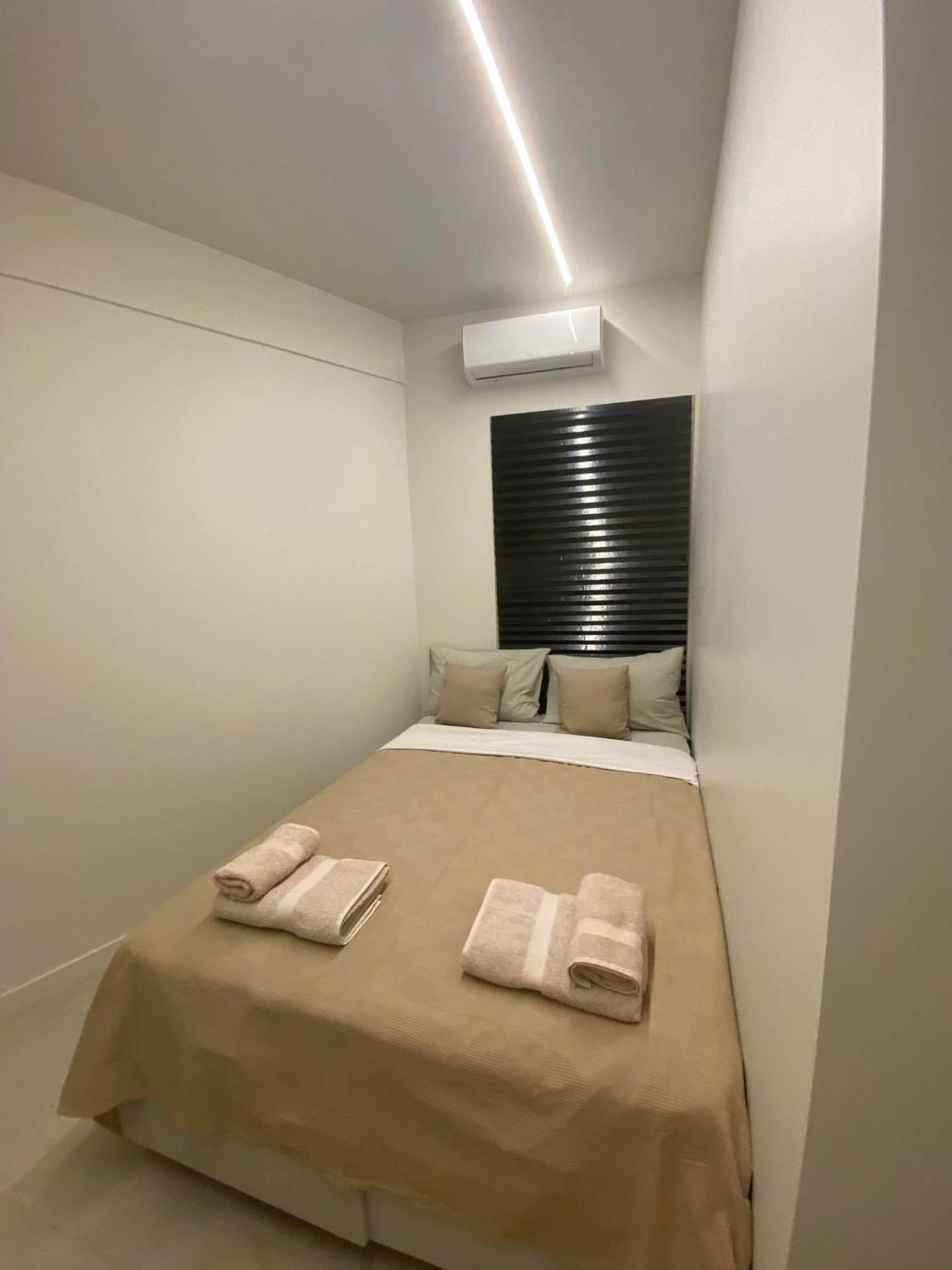 Sapfo Luxury Apartment 1 In Athena Bagian luar foto